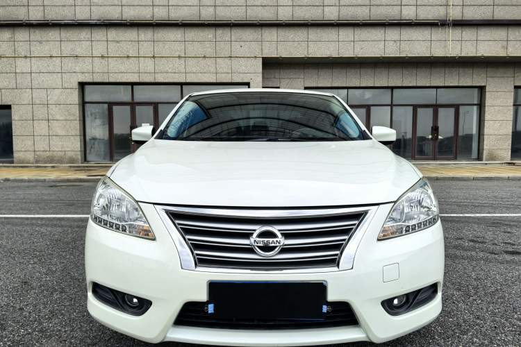 Used Nissan Sylphy 2014 1.6XV CVT Deluxe Edition Exterior 1