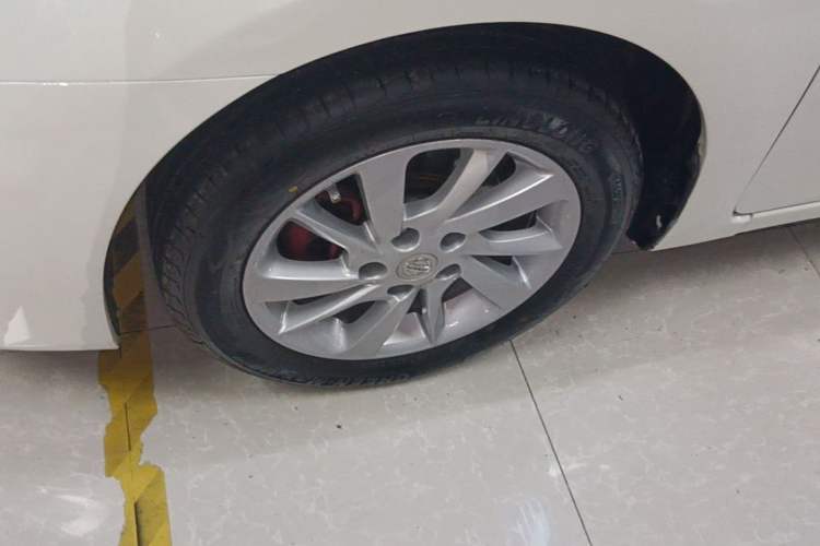 Used Nissan Sylphy 2014 1.6XV CVT Deluxe Edition Exterior 4