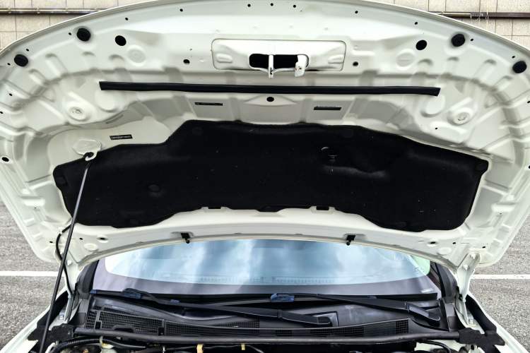 Used Nissan Sylphy 2014 1.6XV CVT Deluxe Edition Exterior 9