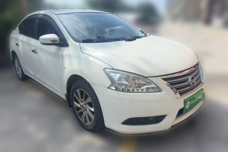 Used Nissan Sylphy 2014 1.6XV CVT Deluxe Edition Front Right 45 Deg