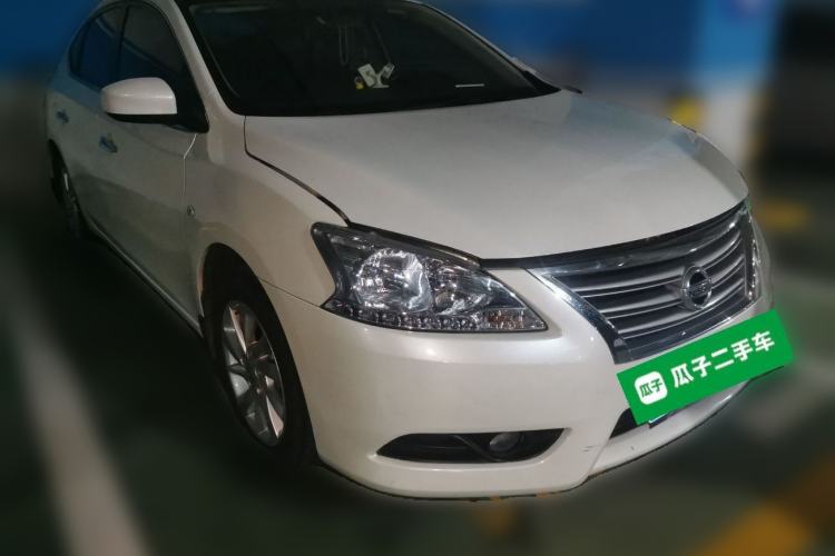 Used Nissan Sylphy 2014 1.6XV CVT Deluxe Edition Front Right 45 Deg