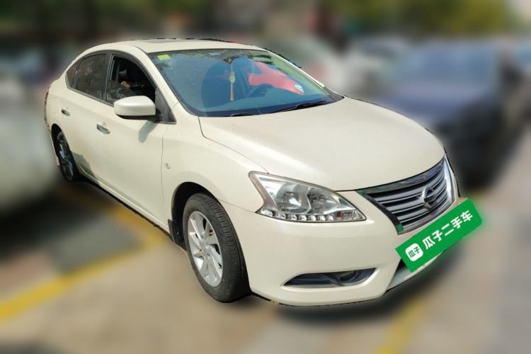 Used Nissan Sylphy 2014 1.6XV CVT Deluxe Edition Front Right 45 Deg