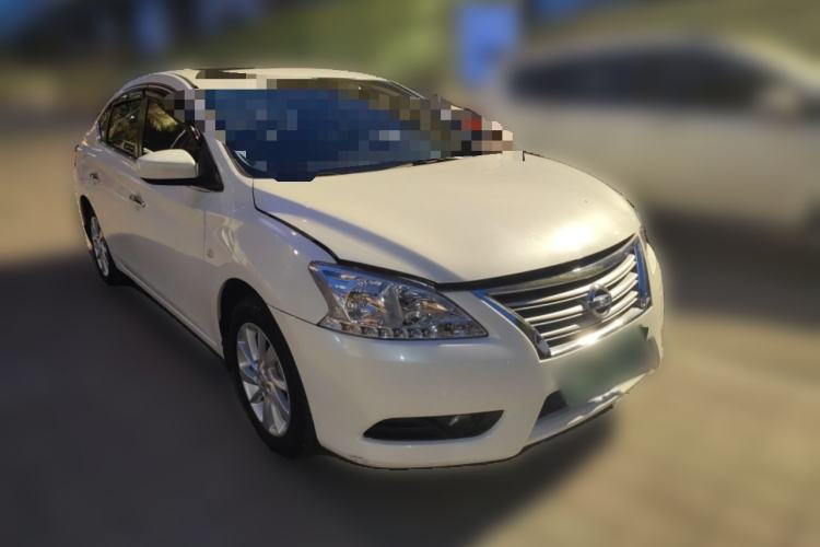 Used Nissan Sylphy 2014 1.6XV CVT Deluxe Edition Front Right 45 Deg
