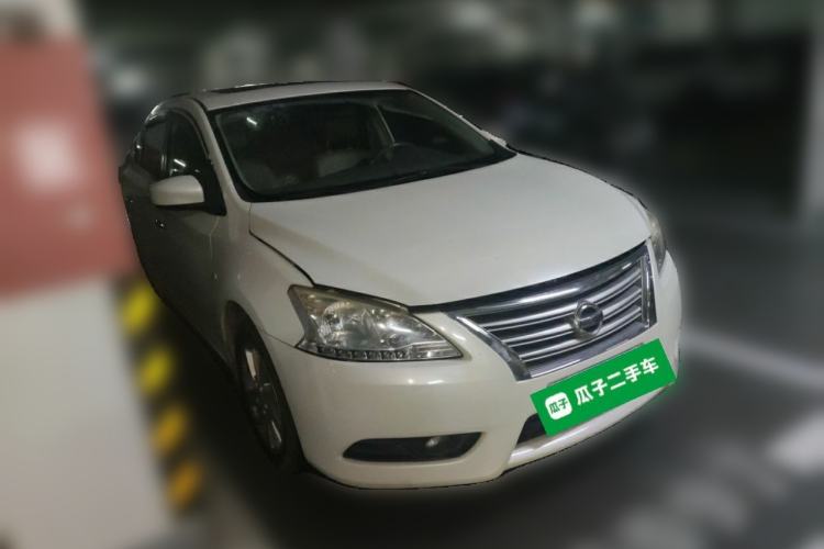 Used Nissan Sylphy 2014 1.6XV CVT Deluxe Edition Front Right 45 Deg