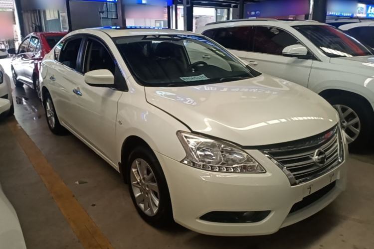 Used Nissan Sylphy 2014 1.6XV CVT Deluxe Edition Front Right 45 Deg