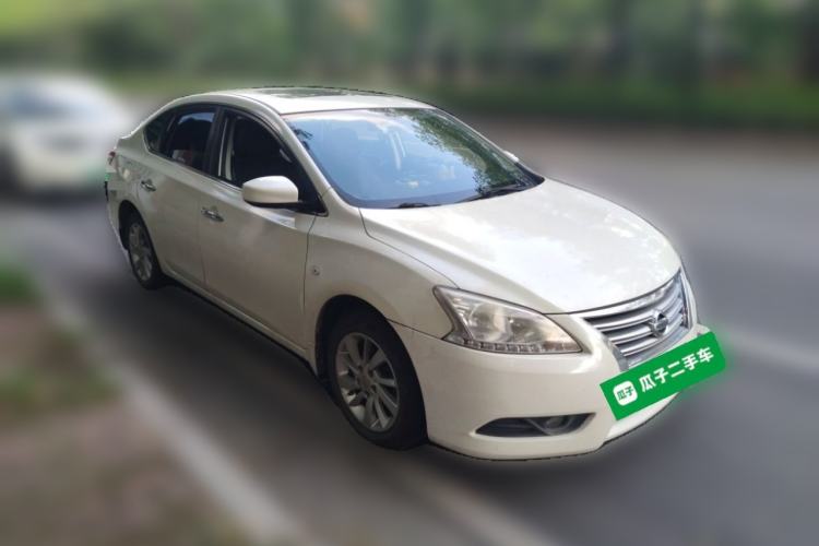 Used Nissan Sylphy 2014 1.6XV CVT Deluxe Edition Front Right 45 Deg