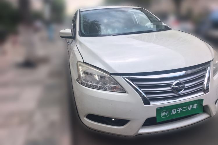 Used Nissan Sylphy 2014 1.6XV CVT Deluxe Edition Front Right 45 Deg