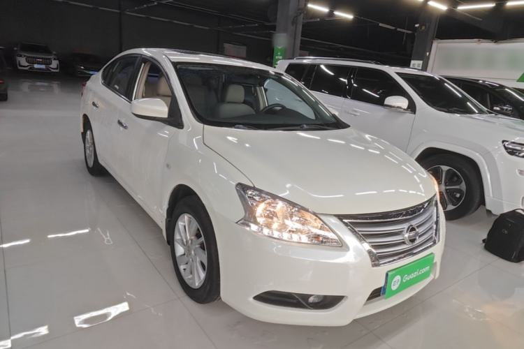 Used Nissan Sylphy 2014 1.6XV CVT Deluxe Edition Front Right 45 Deg