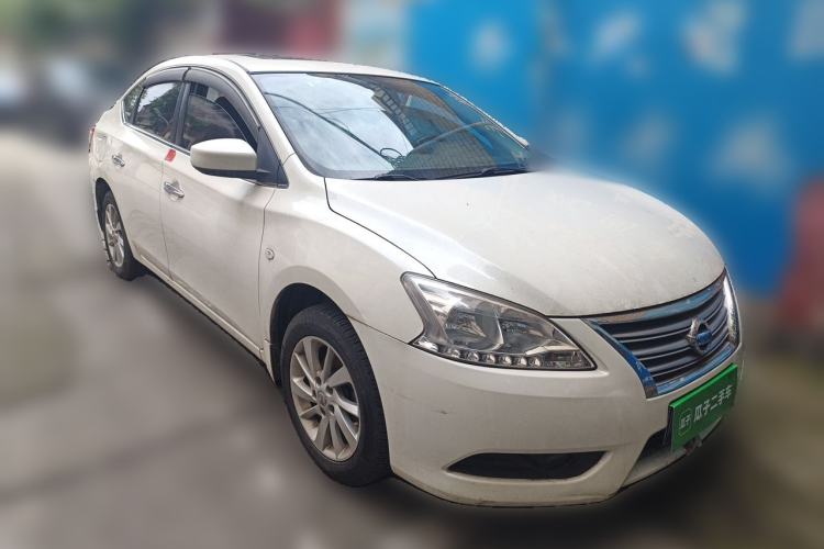 Used Nissan Sylphy 2014 1.6XV CVT Deluxe Edition Front Right 45 Deg