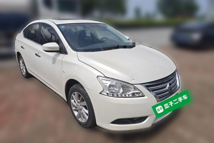 Used Nissan Sylphy 2014 1.6XV CVT Deluxe Edition Front Right 45 Deg