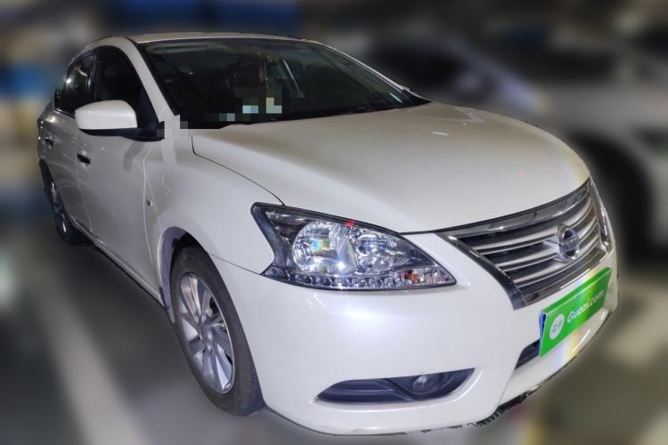 Used Nissan Sylphy 2014 1.6XV CVT Deluxe Edition Front Right 45 Deg