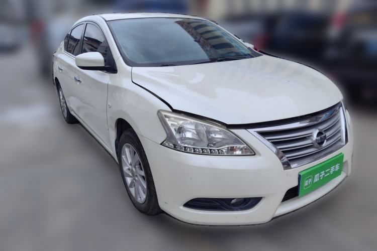 Used Nissan Sylphy 2014 1.6XV CVT Deluxe Edition Front Right 45 Deg