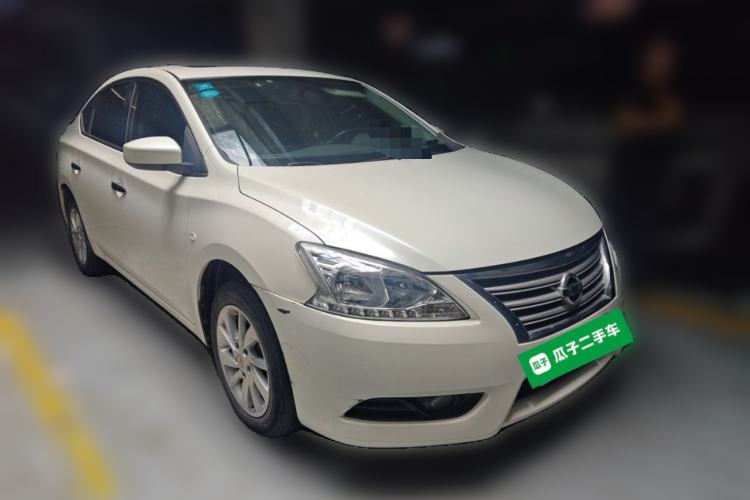 Used Nissan Sylphy 2014 1.6XV CVT Deluxe Edition Front Right 45 Deg
