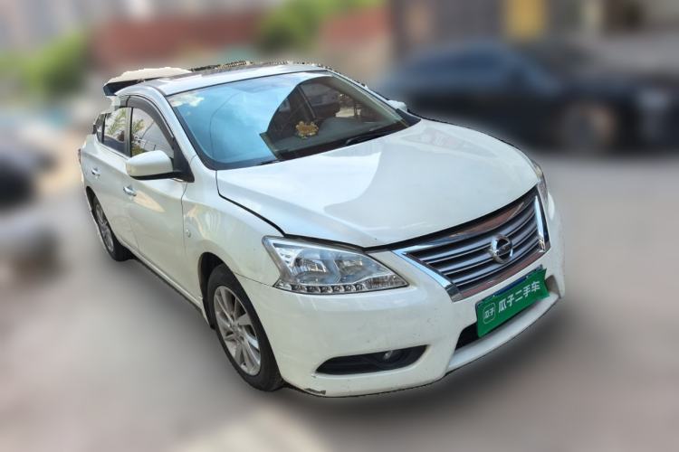 Used Nissan Sylphy 2014 1.6XV CVT Deluxe Edition Front Right 45 Deg