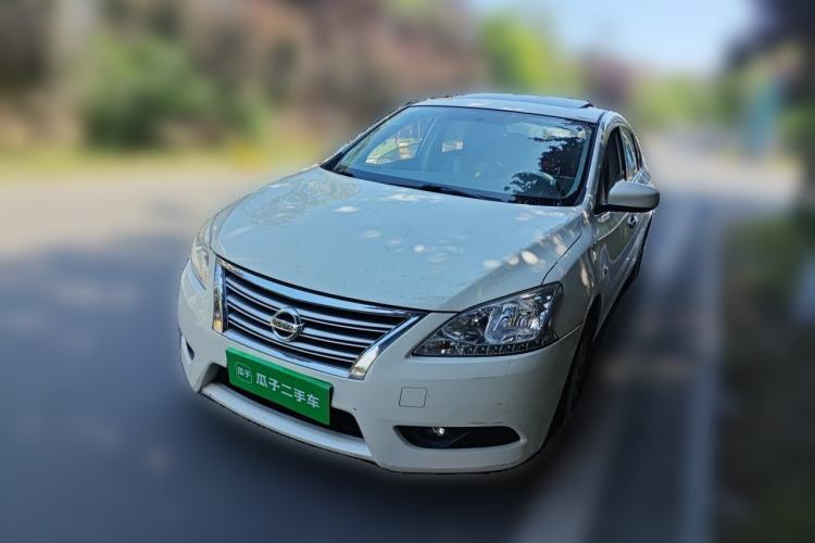 Used Nissan Sylphy 2014 1.6XV CVT Deluxe Edition Guazi used car, China used car export, Used car for sale, Used  cars, Cheapest cars for sale