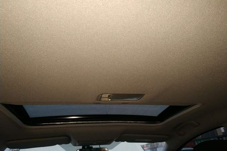 Used Nissan Sylphy 2014 1.6XV CVT Deluxe Edition Headliner