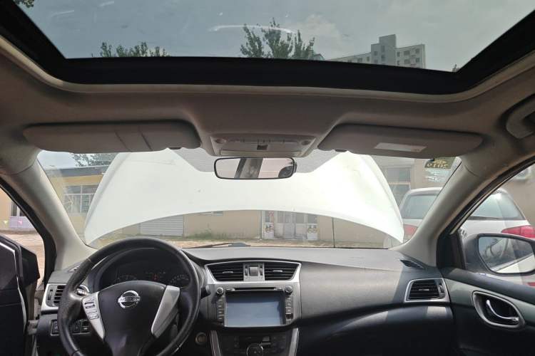 Used Nissan Sylphy 2014 1.6XV CVT Deluxe Edition Headliner