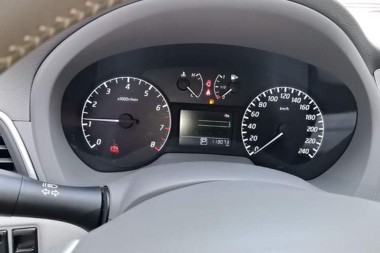 Used Nissan Sylphy 2014 1.6XV CVT Deluxe Edition Instrument Cluster