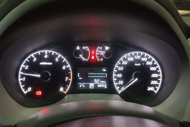 Used Nissan Sylphy 2014 1.6XV CVT Deluxe Edition Instrument Cluster