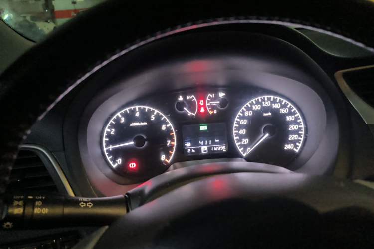 Used Nissan Sylphy 2014 1.6XV CVT Deluxe Edition Instrument Cluster