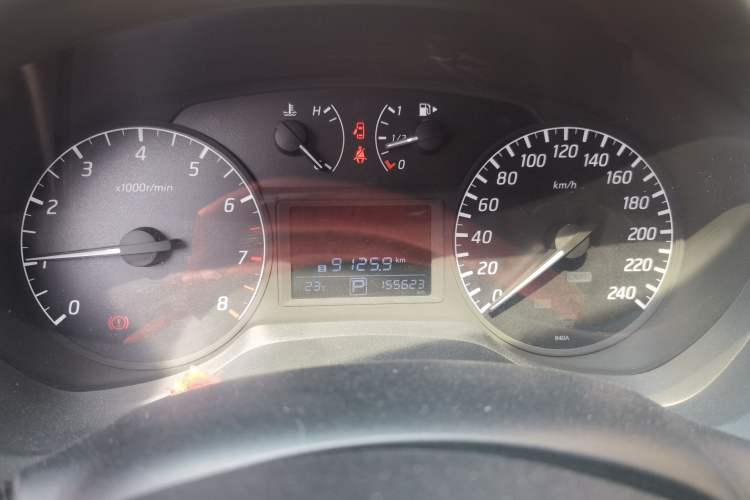 Used Nissan Sylphy 2014 1.6XV CVT Deluxe Edition Instrument Cluster
