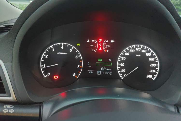 Used Nissan Sylphy 2014 1.6XV CVT Deluxe Edition Instrument Cluster
