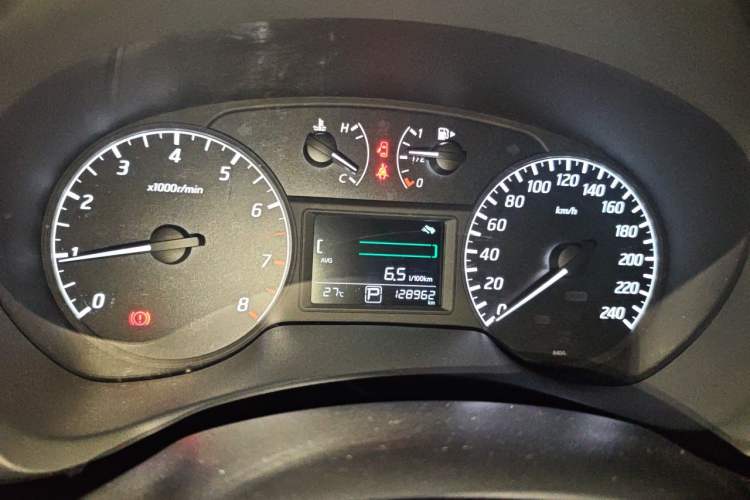Used Nissan Sylphy 2014 1.6XV CVT Deluxe Edition Instrument Cluster
