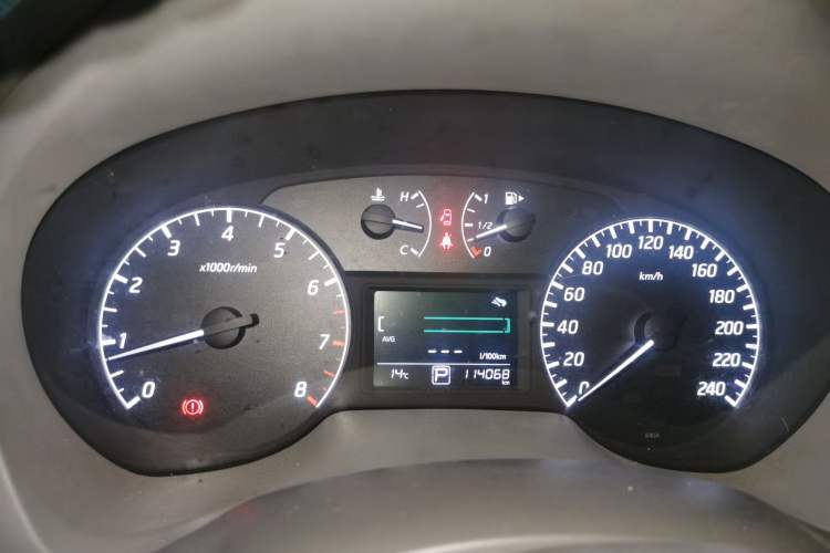 Used Nissan Sylphy 2014 1.6XV CVT Deluxe Edition Instrument Cluster