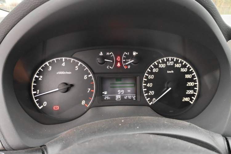Used Nissan Sylphy 2014 1.6XV CVT Deluxe Edition Instrument Cluster
