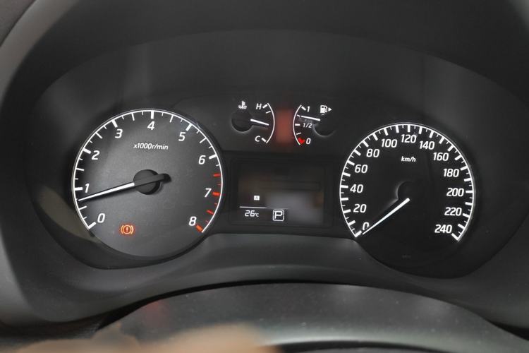 Used Nissan Sylphy 2014 1.6XV CVT Deluxe Edition Instrument Cluster