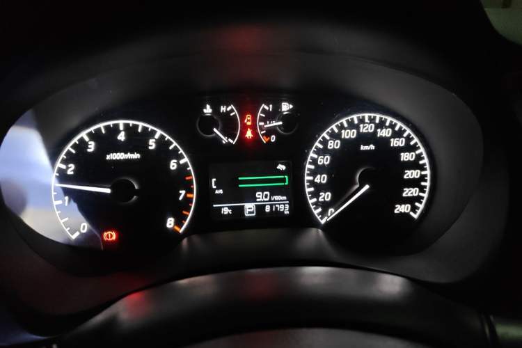 Used Nissan Sylphy 2014 1.6XV CVT Deluxe Edition Instrument Cluster