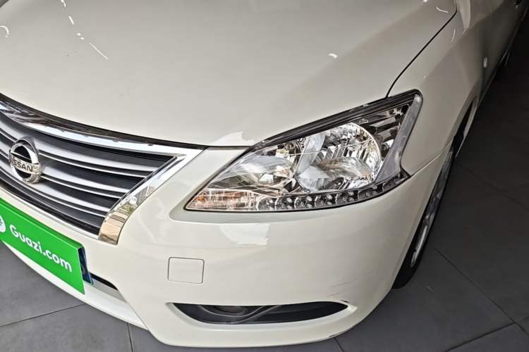 Used Nissan Sylphy 2014 1.6XV CVT Deluxe Edition Left Front Headlight