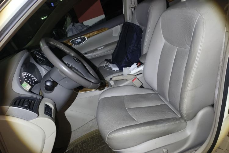 Used Nissan Sylphy 2014 1.6XV CVT Deluxe Edition Left Front Seat