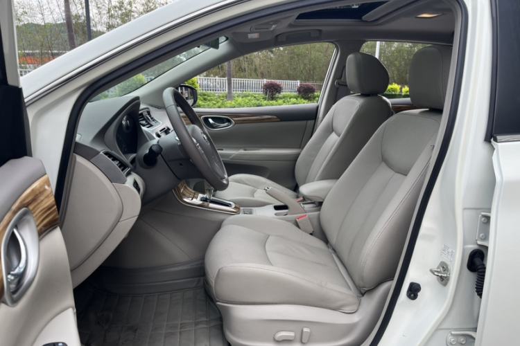 Used Nissan Sylphy 2014 1.6XV CVT Deluxe Edition Left Front Seat