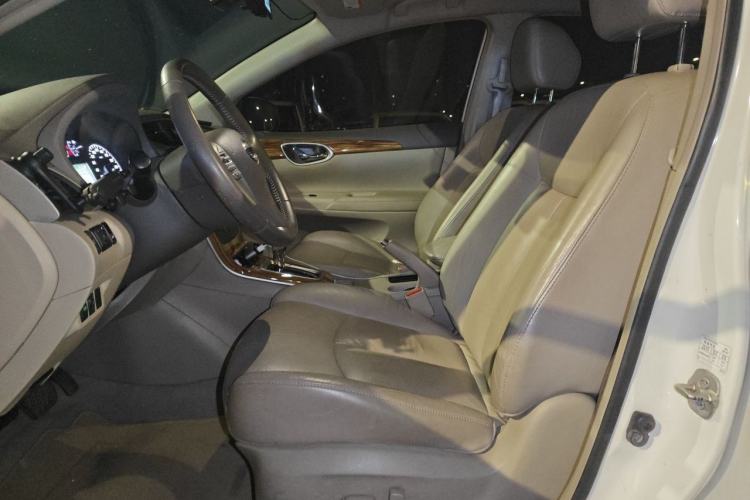 Used Nissan Sylphy 2014 1.6XV CVT Deluxe Edition Left Front Seat