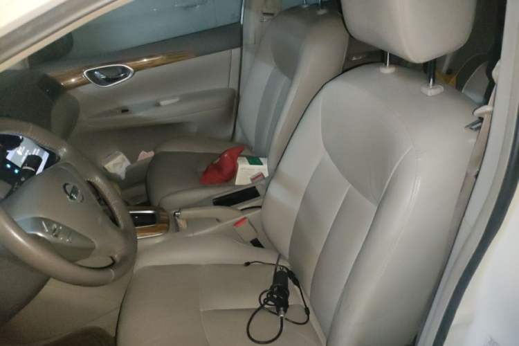 Used Nissan Sylphy 2014 1.6XV CVT Deluxe Edition Left Front Seat