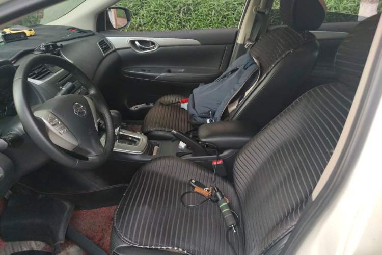 Used Nissan Sylphy 2014 1.6XV CVT Deluxe Edition Left Front Seat