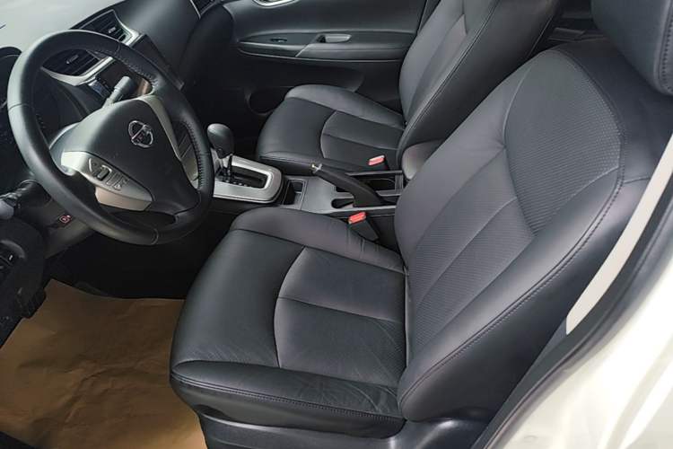 Used Nissan Sylphy 2014 1.6XV CVT Deluxe Edition Left Front Seat