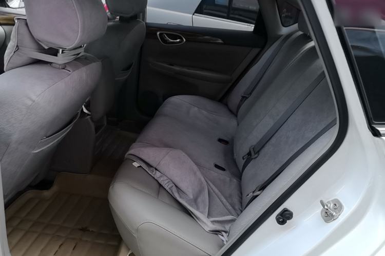 Used Nissan Sylphy 2014 1.6XV CVT Deluxe Edition Left Rear Seat