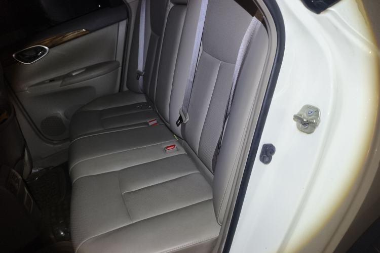 Used Nissan Sylphy 2014 1.6XV CVT Deluxe Edition Left Rear Seat