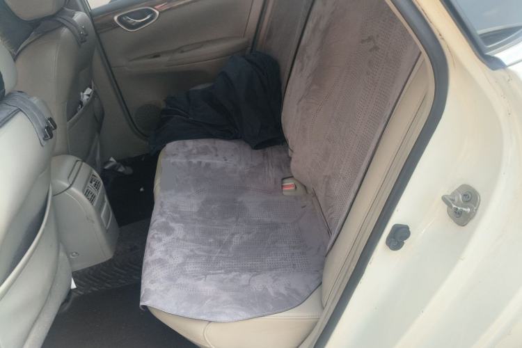 Used Nissan Sylphy 2014 1.6XV CVT Deluxe Edition Left Rear Seat