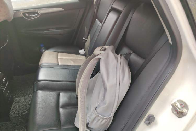 Used Nissan Sylphy 2014 1.6XV CVT Deluxe Edition Left Rear Seat