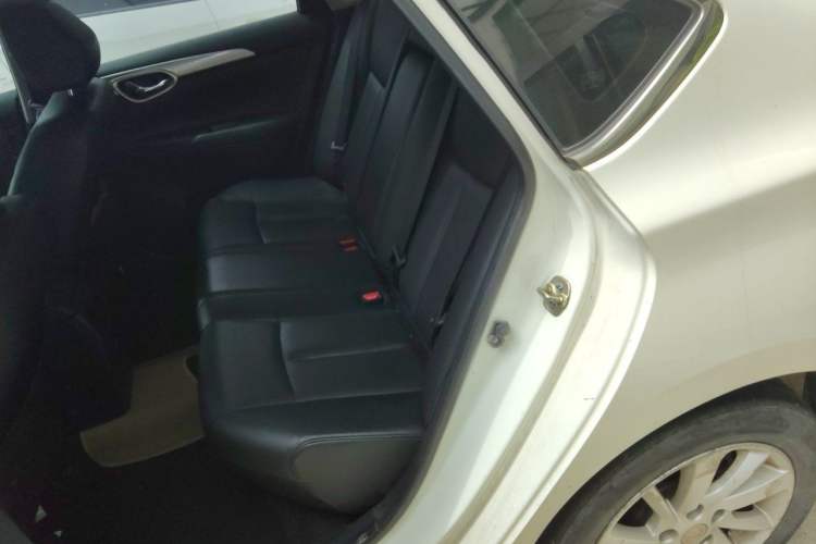 Used Nissan Sylphy 2014 1.6XV CVT Deluxe Edition Left Rear Seat