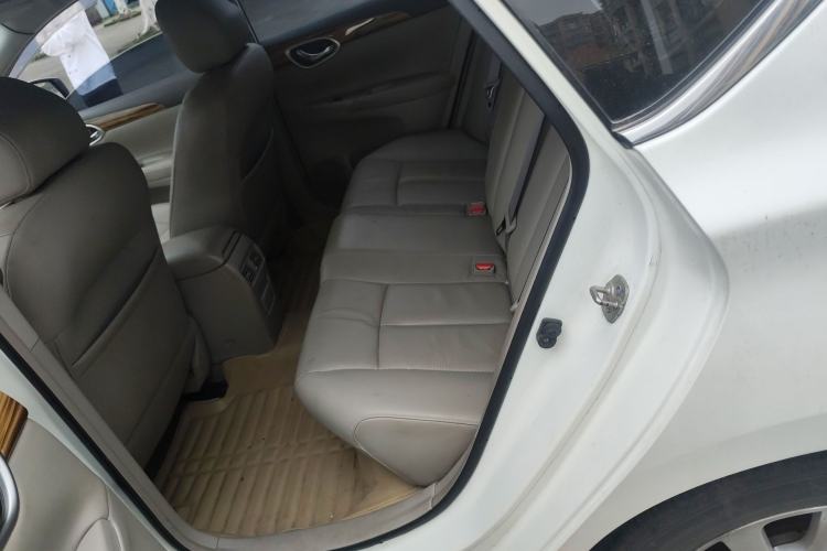 Used Nissan Sylphy 2014 1.6XV CVT Deluxe Edition Left Rear Seat