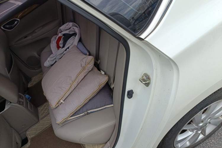 Used Nissan Sylphy 2014 1.6XV CVT Deluxe Edition Left Rear Seat