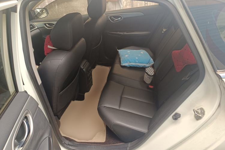 Used Nissan Sylphy 2014 1.6XV CVT Deluxe Edition Left Rear Seat