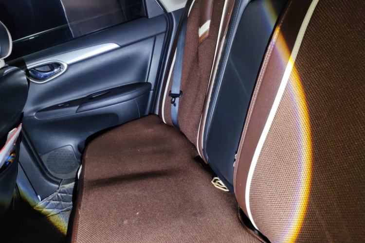 Used Nissan Sylphy 2014 1.6XV CVT Deluxe Edition Left Rear Seat