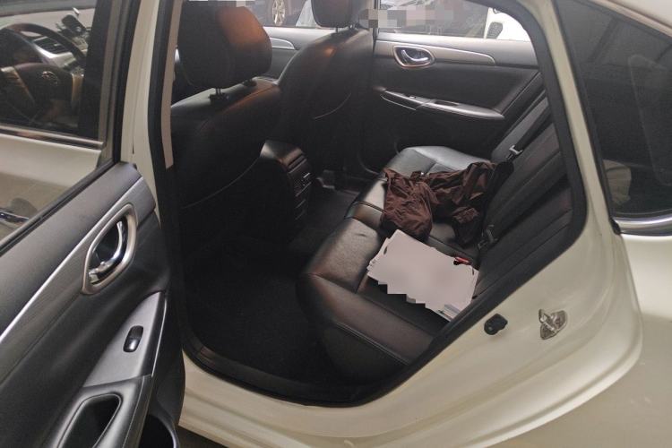 Used Nissan Sylphy 2014 1.6XV CVT Deluxe Edition Left Rear Seat