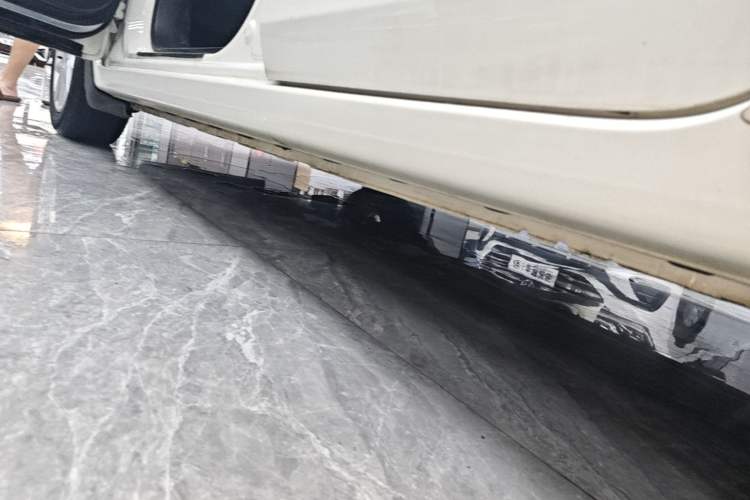 Used Nissan Sylphy 2014 1.6XV CVT Deluxe Edition Left Side Sill