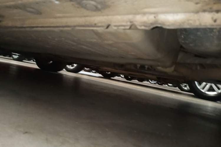 Used Nissan Sylphy 2014 1.6XV CVT Deluxe Edition Left Side Sill